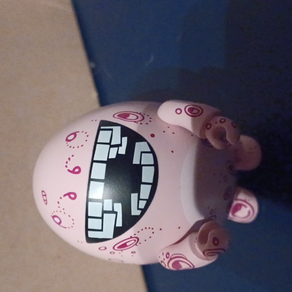TOYR2 Eggtopus